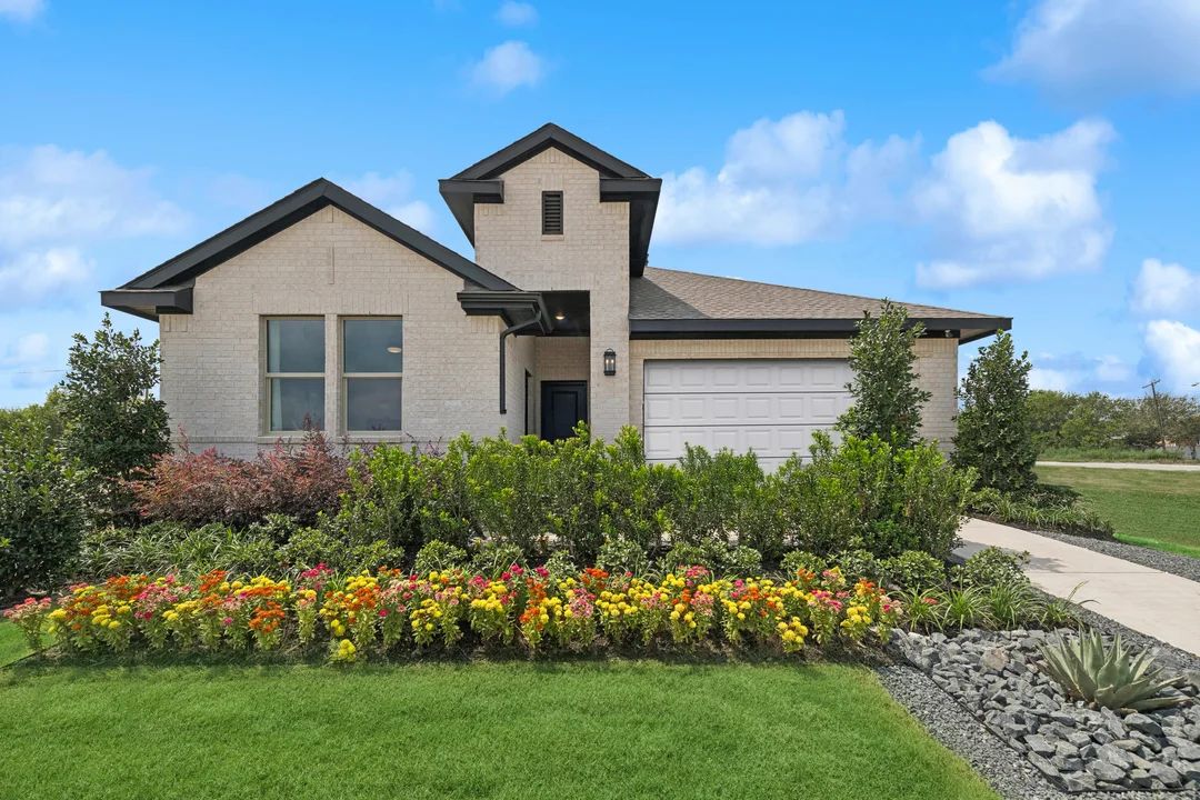 Exterior:Passionflower II PA