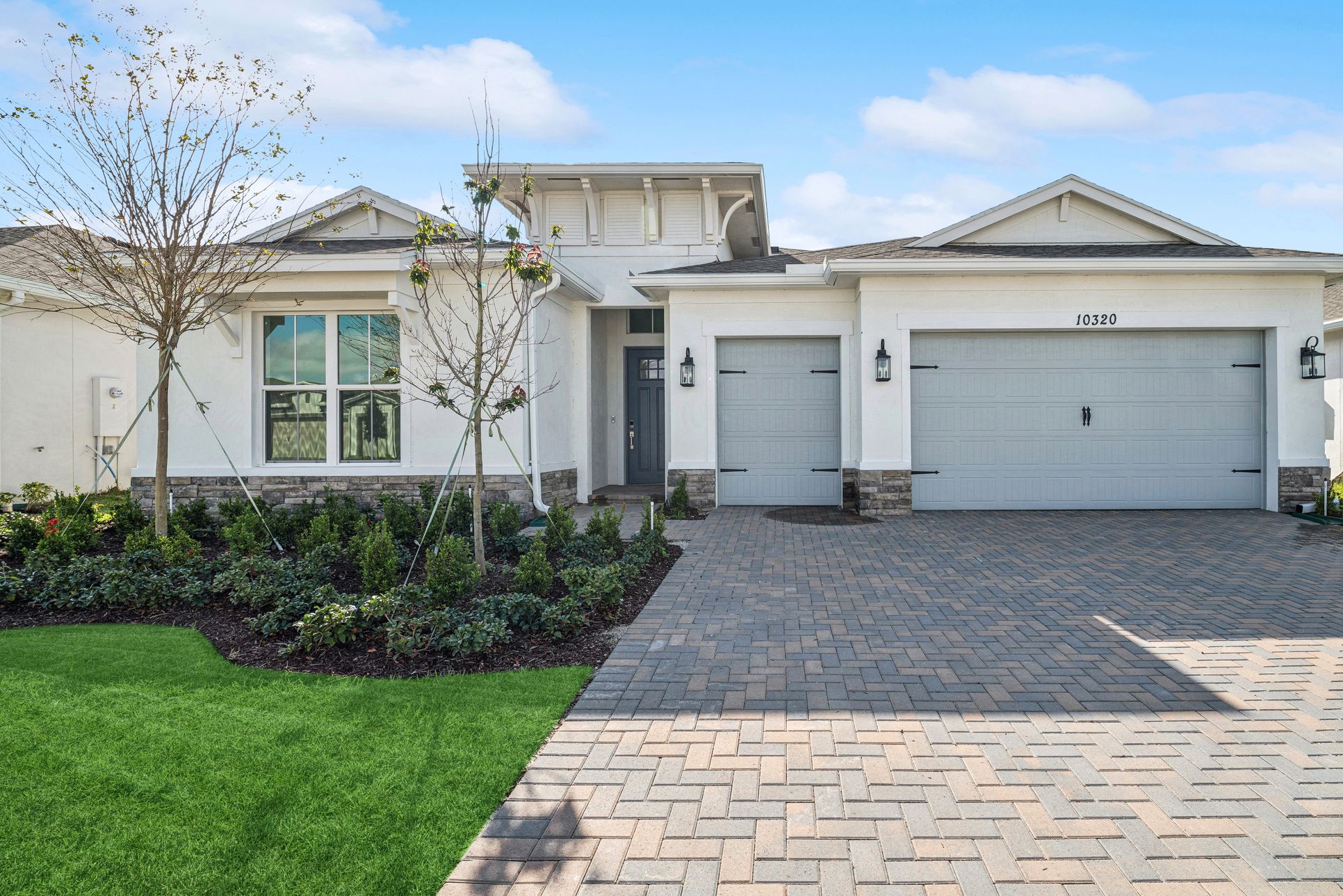 Exterior:Carver Coastal