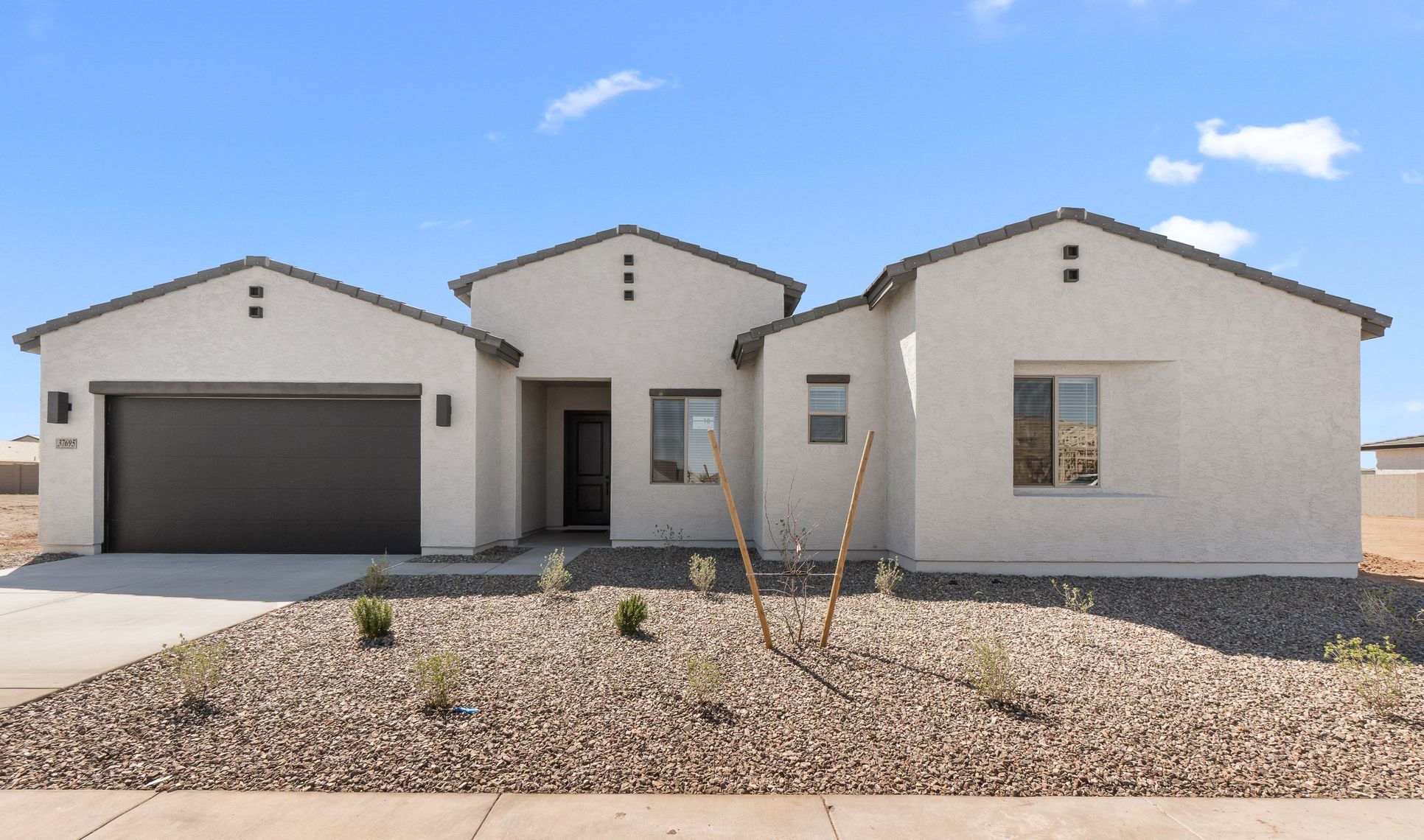 Exterior:Sedona Spanish UA