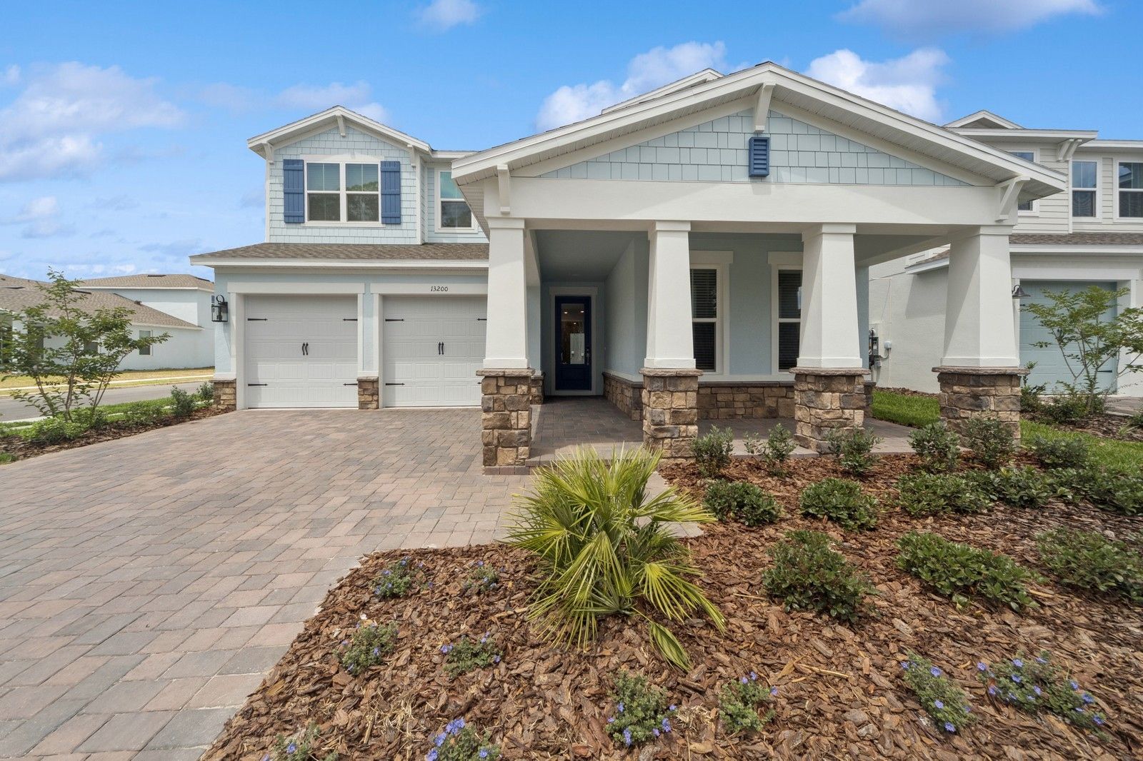Exterior:Vallejo LB