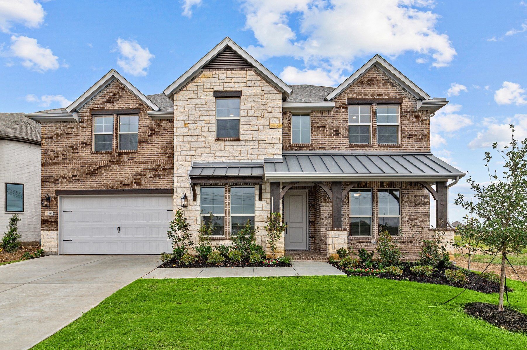 Exterior:Rotterdam PA