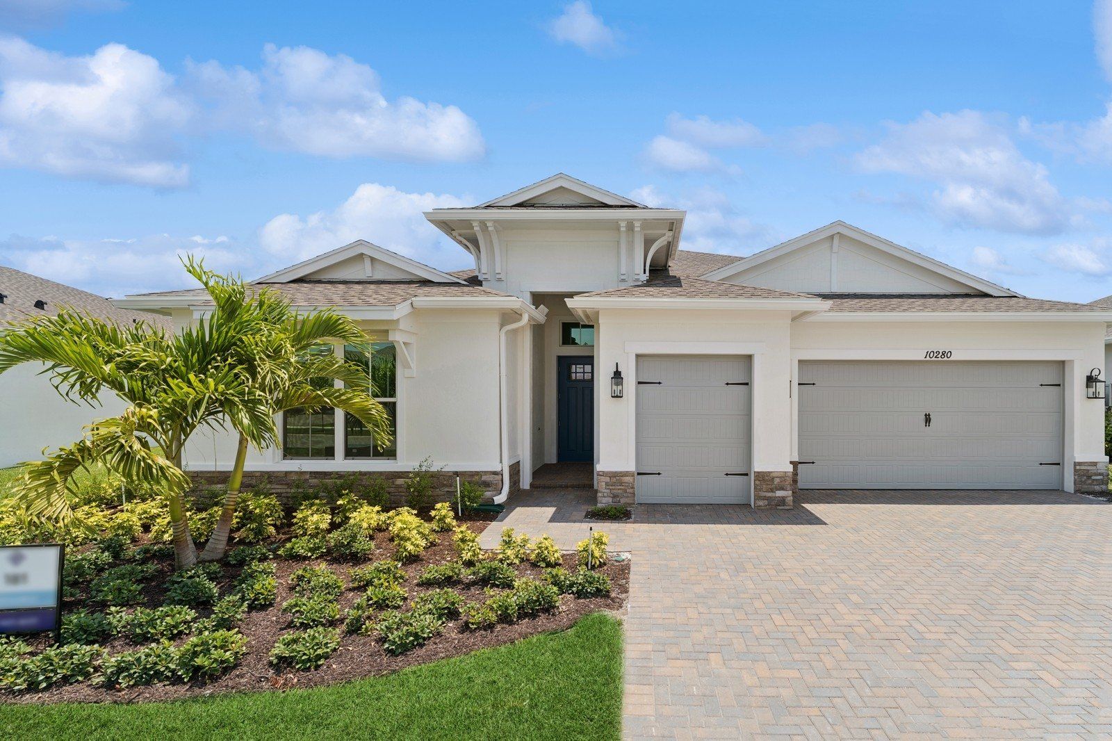 Exterior:Franklin Coastal JE