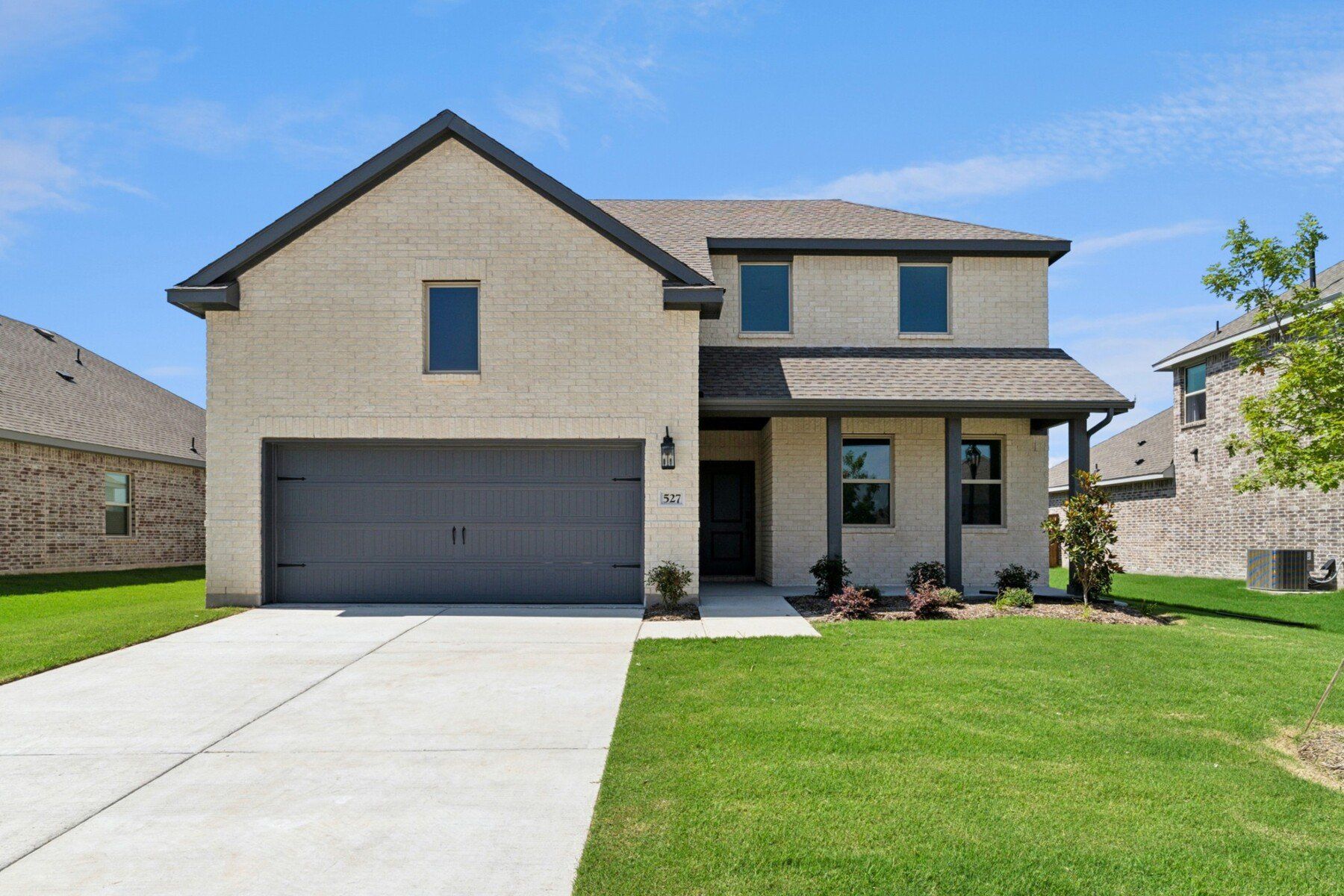 Exterior:Sweet Pea PS