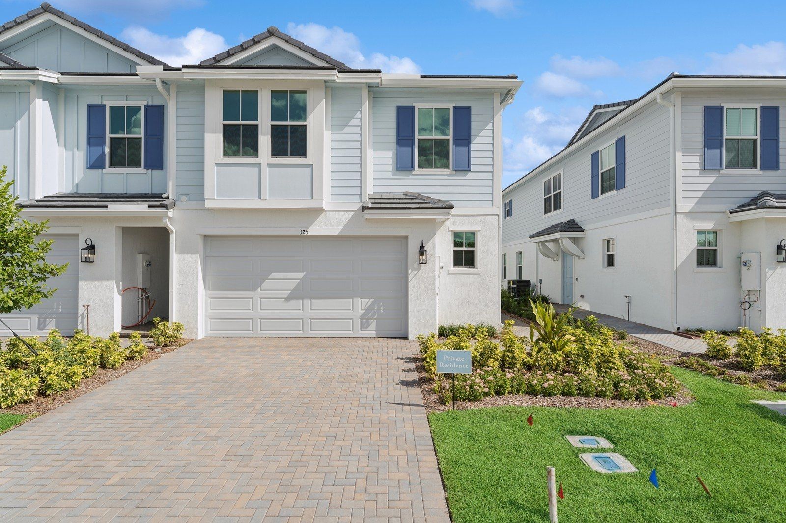 Exterior:Luxurious Townhomes