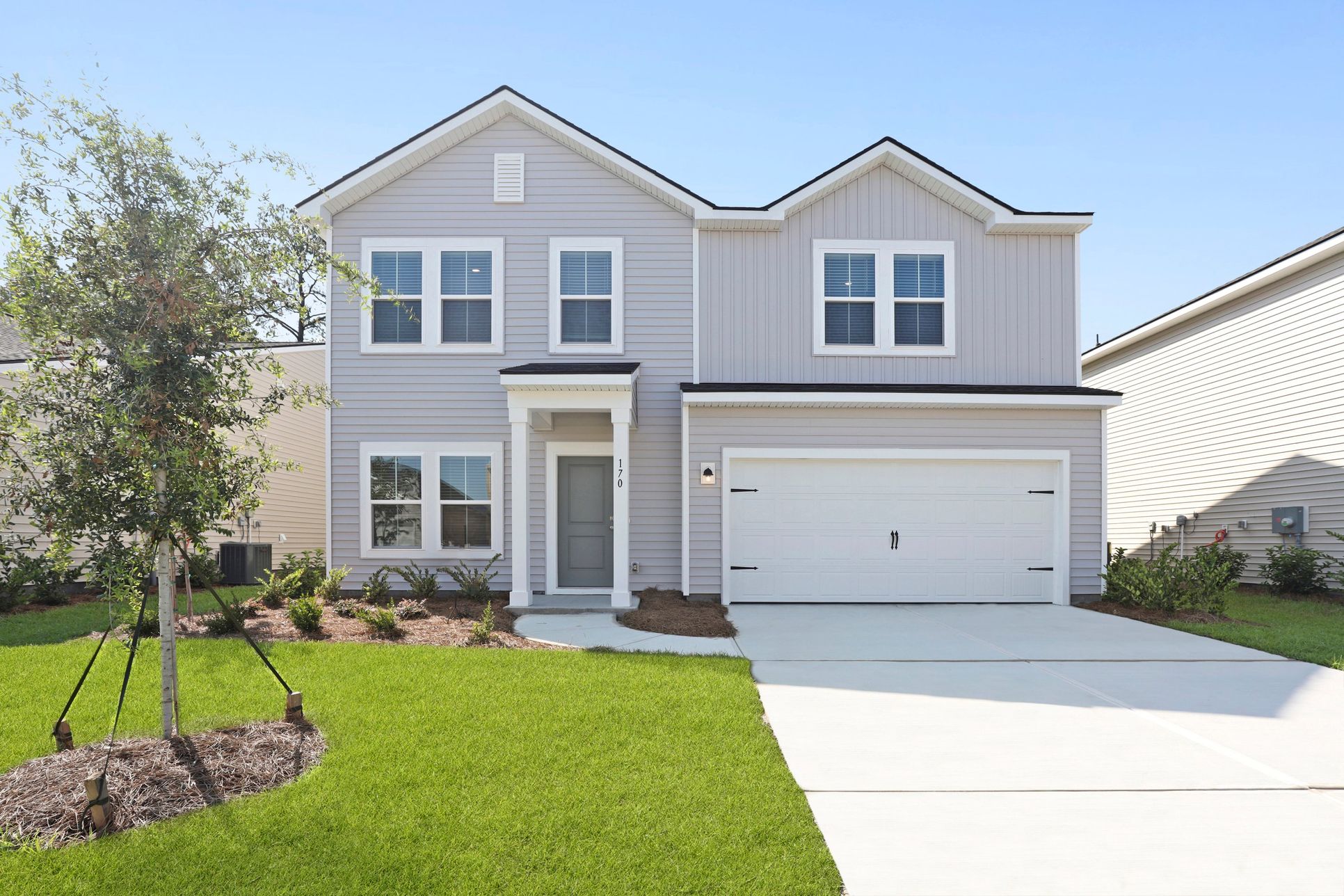 Exterior:Oleander CA