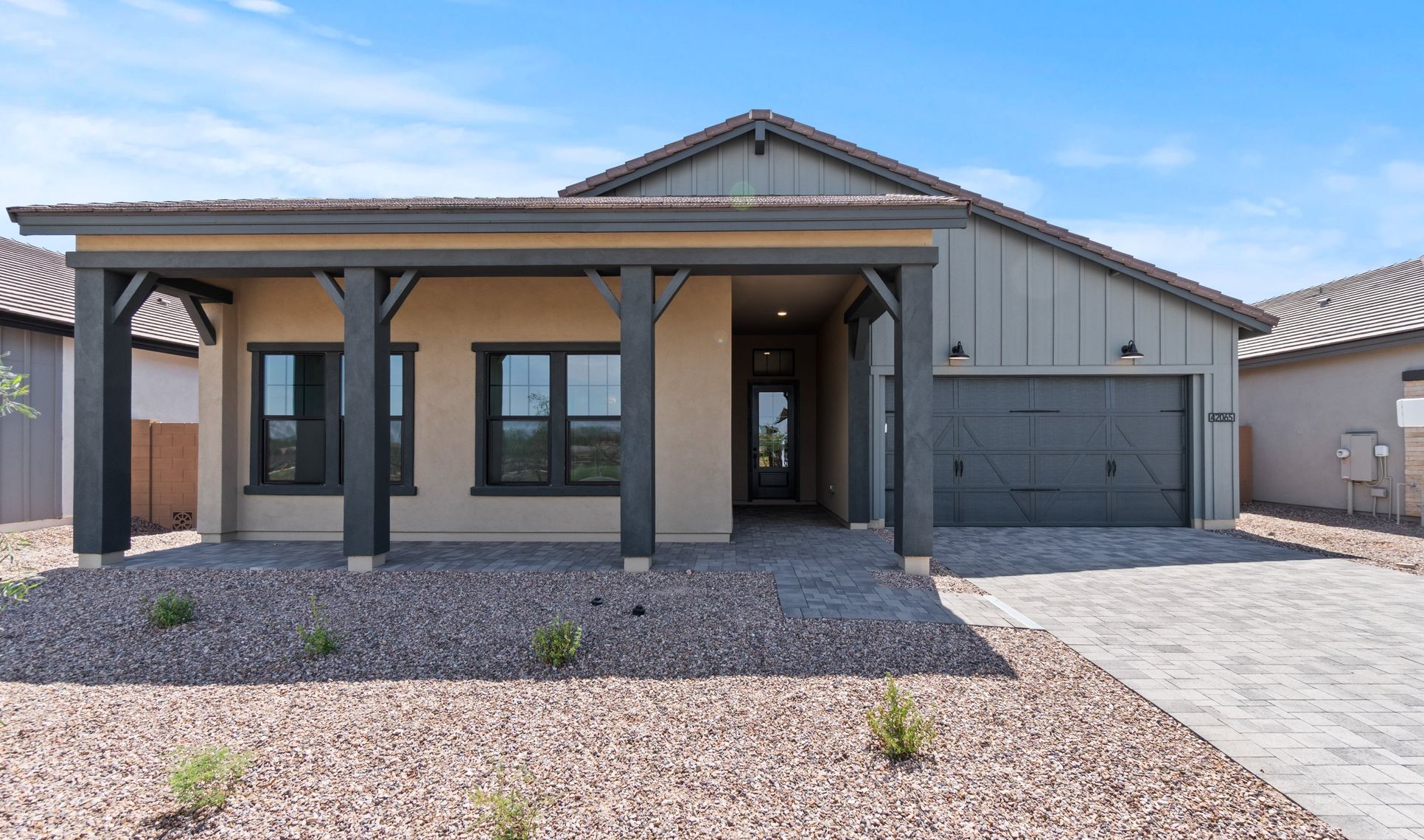 Exterior:Farmhouse WA