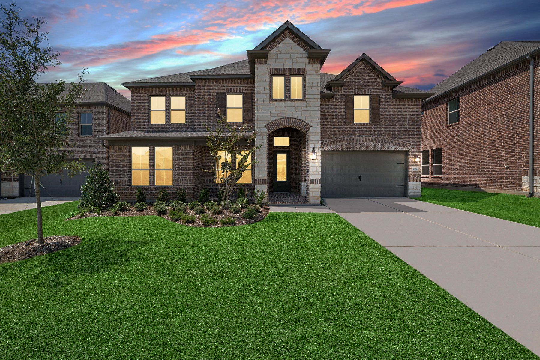 Exterior:Versailles PN