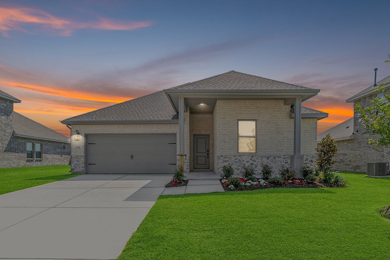 Exterior:Goldenrod II QS