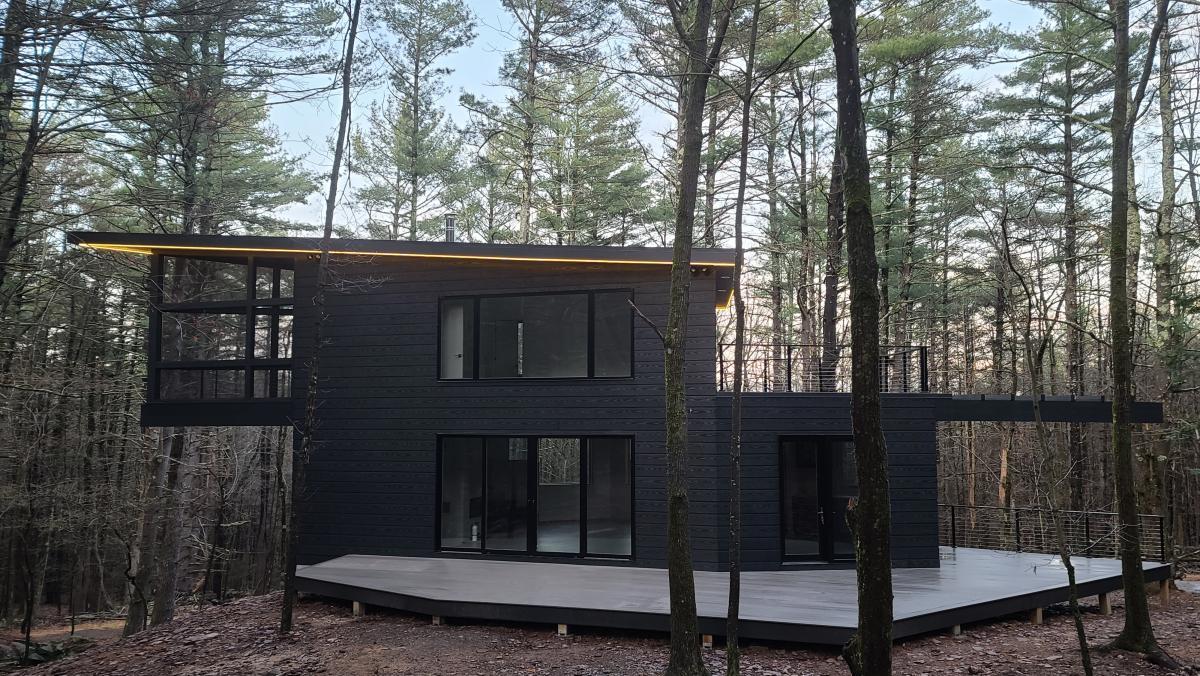 Kniffen Homes,12561