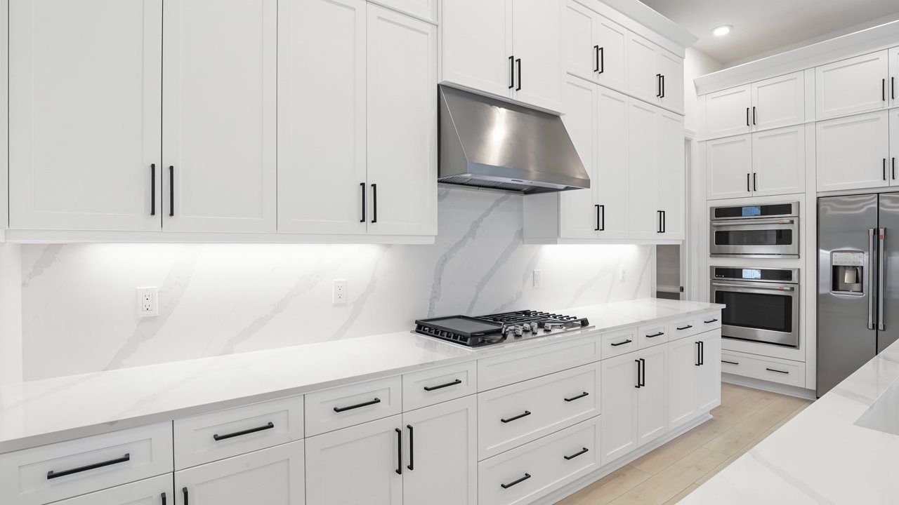 Exterior:Julia Model | Kitchen