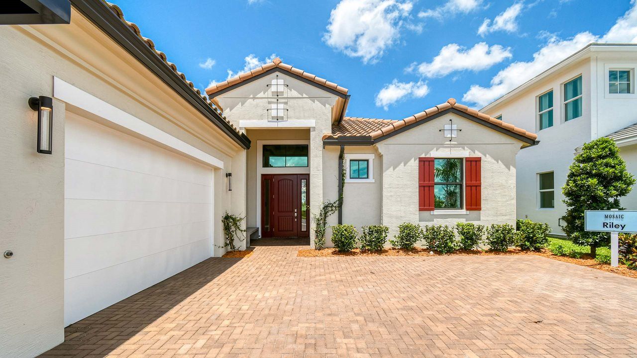 Exterior:Front Elevation | Riley Model Mosaic
