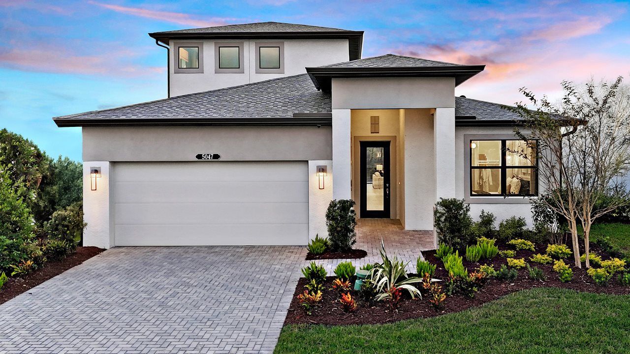 Exterior:Transitional Bonus - Morgan Model - Woodland Preserve | Front Exterior
