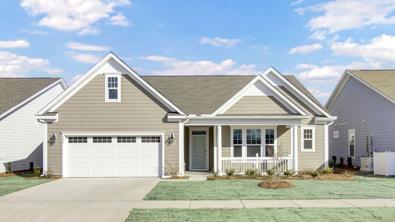 Exterior:Hickory Model | Front Exterior