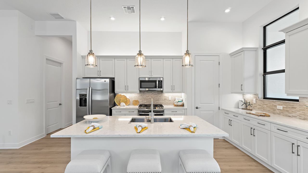 Exterior:Grace Model | Kitchen