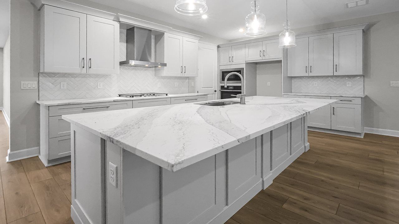 Exterior:Pearl Model | Kitchen