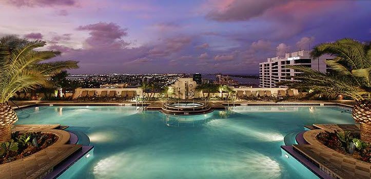 Rooftop Resort and Pool