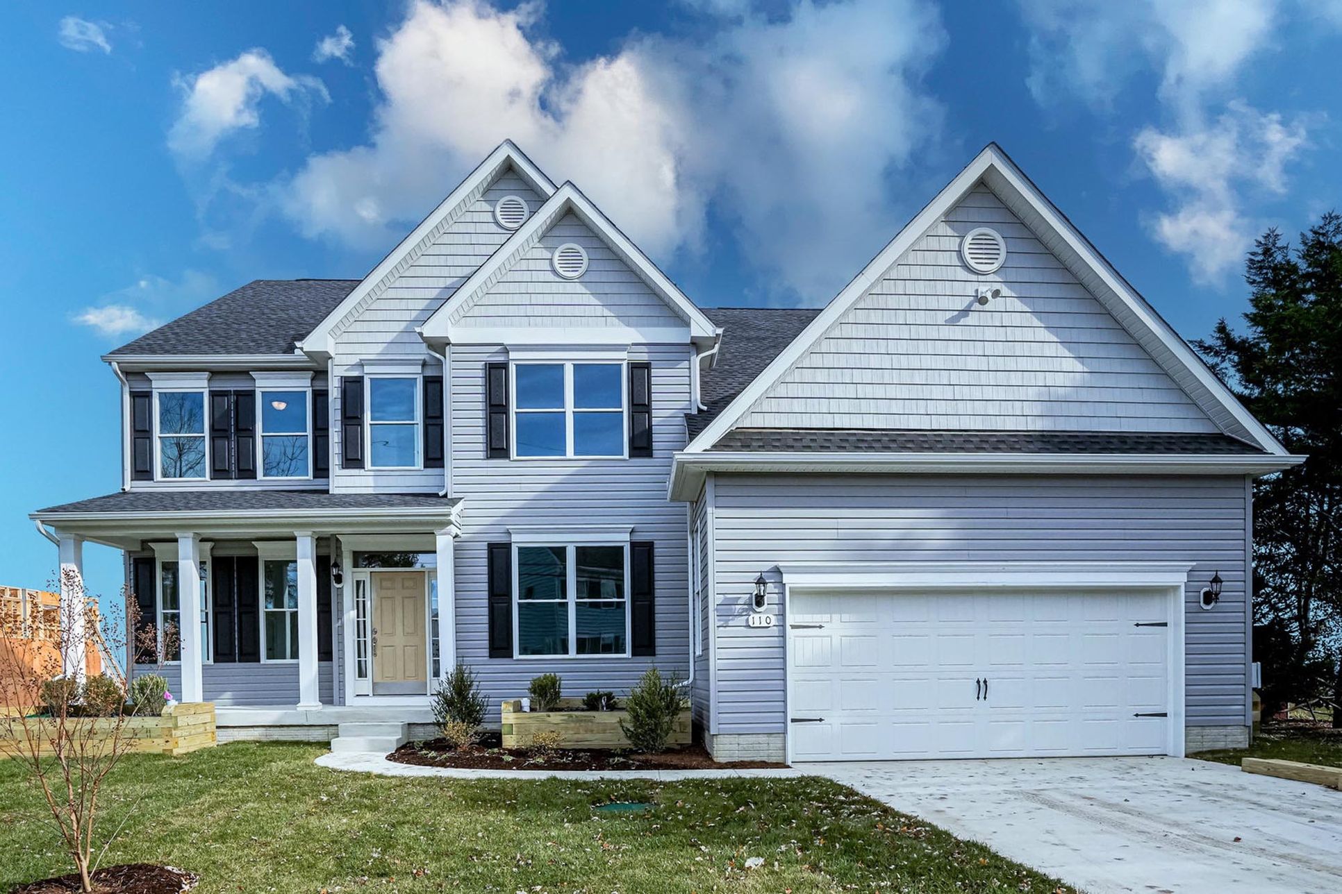 The Congressional :Lacrosse Homes