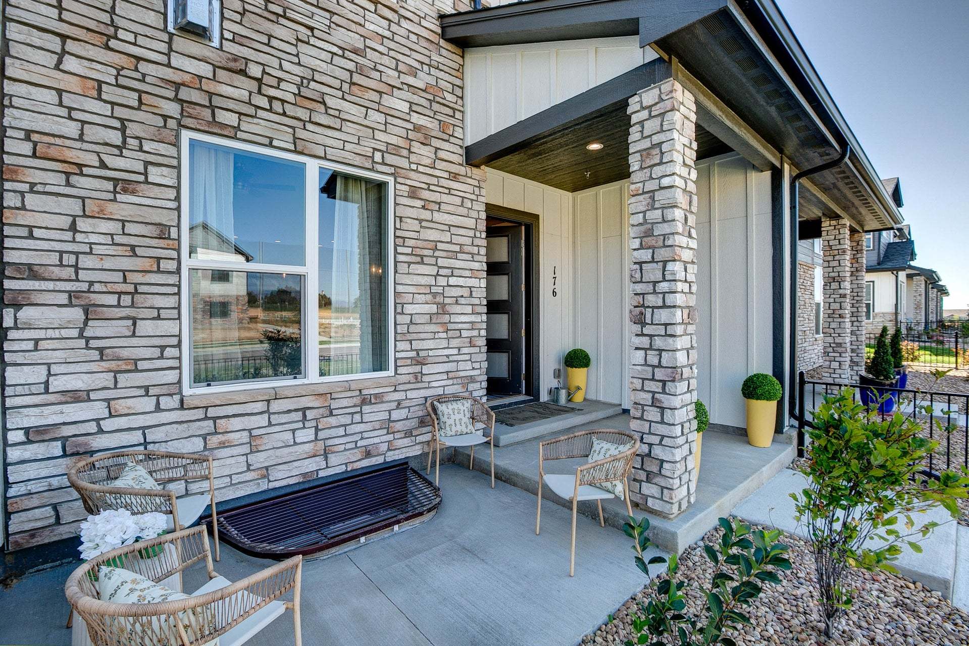 Exterior:Camden 2 Exterior