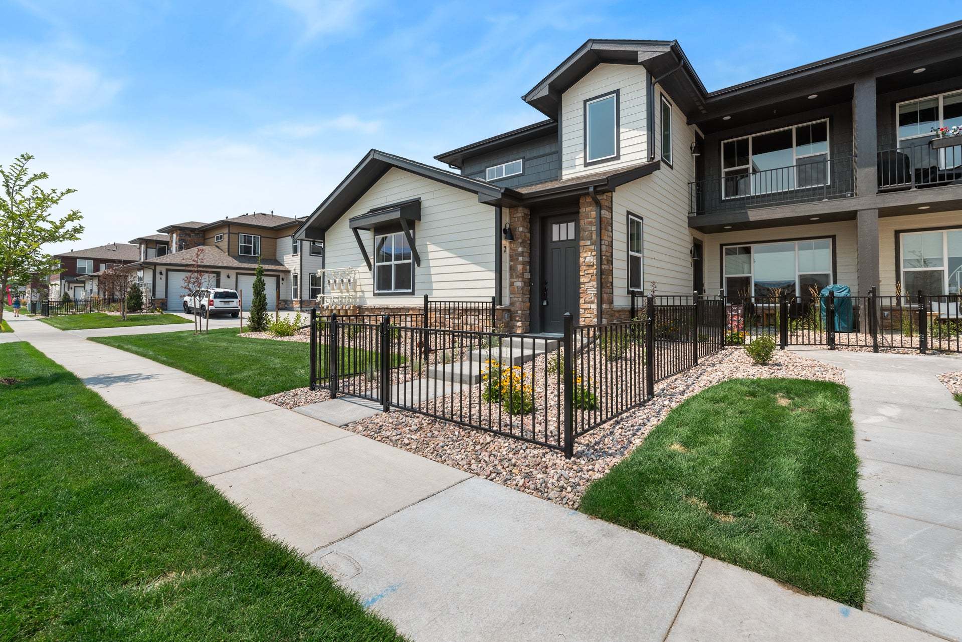 Exterior:Monarch Exterior