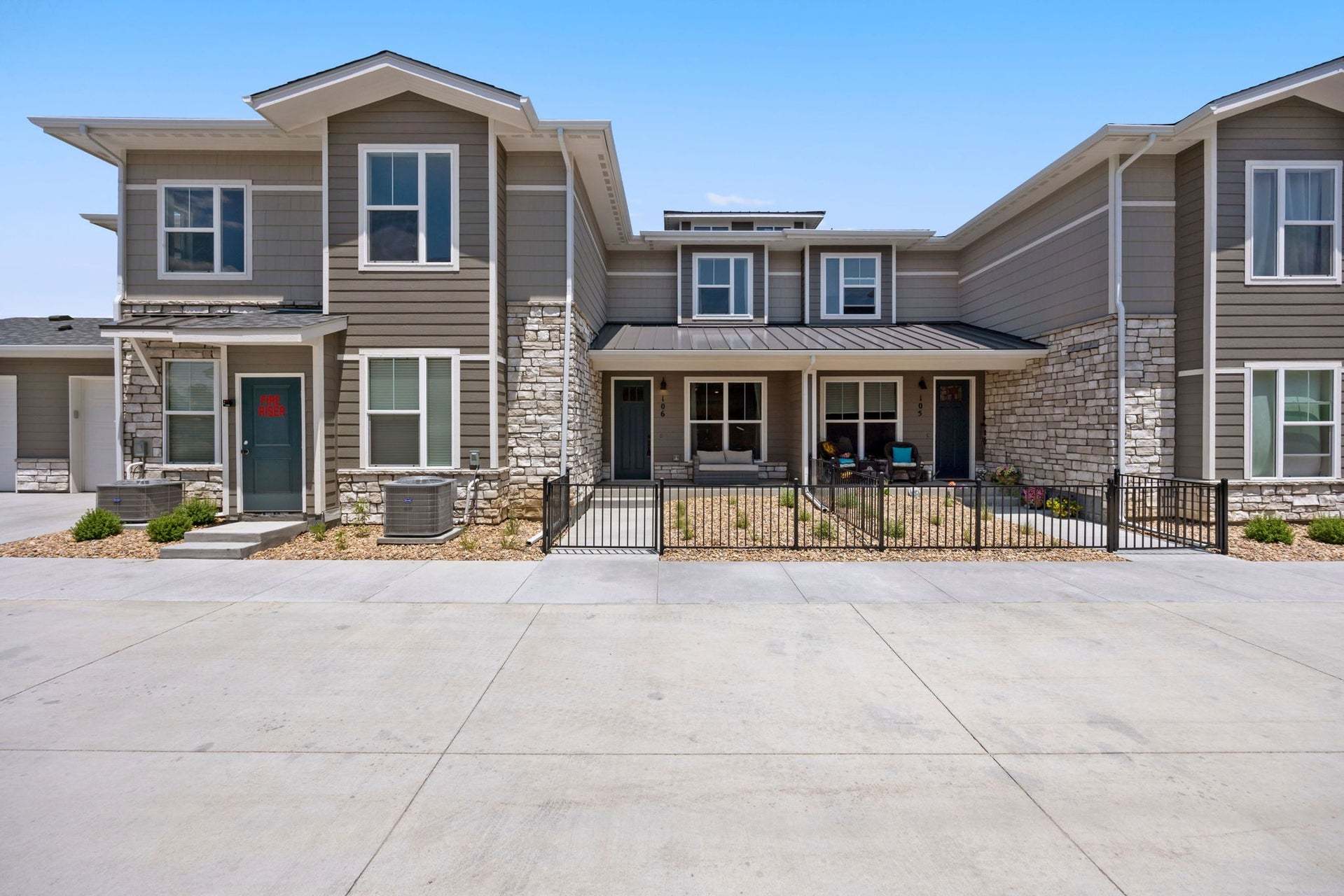 Exterior:Sloan Exterior