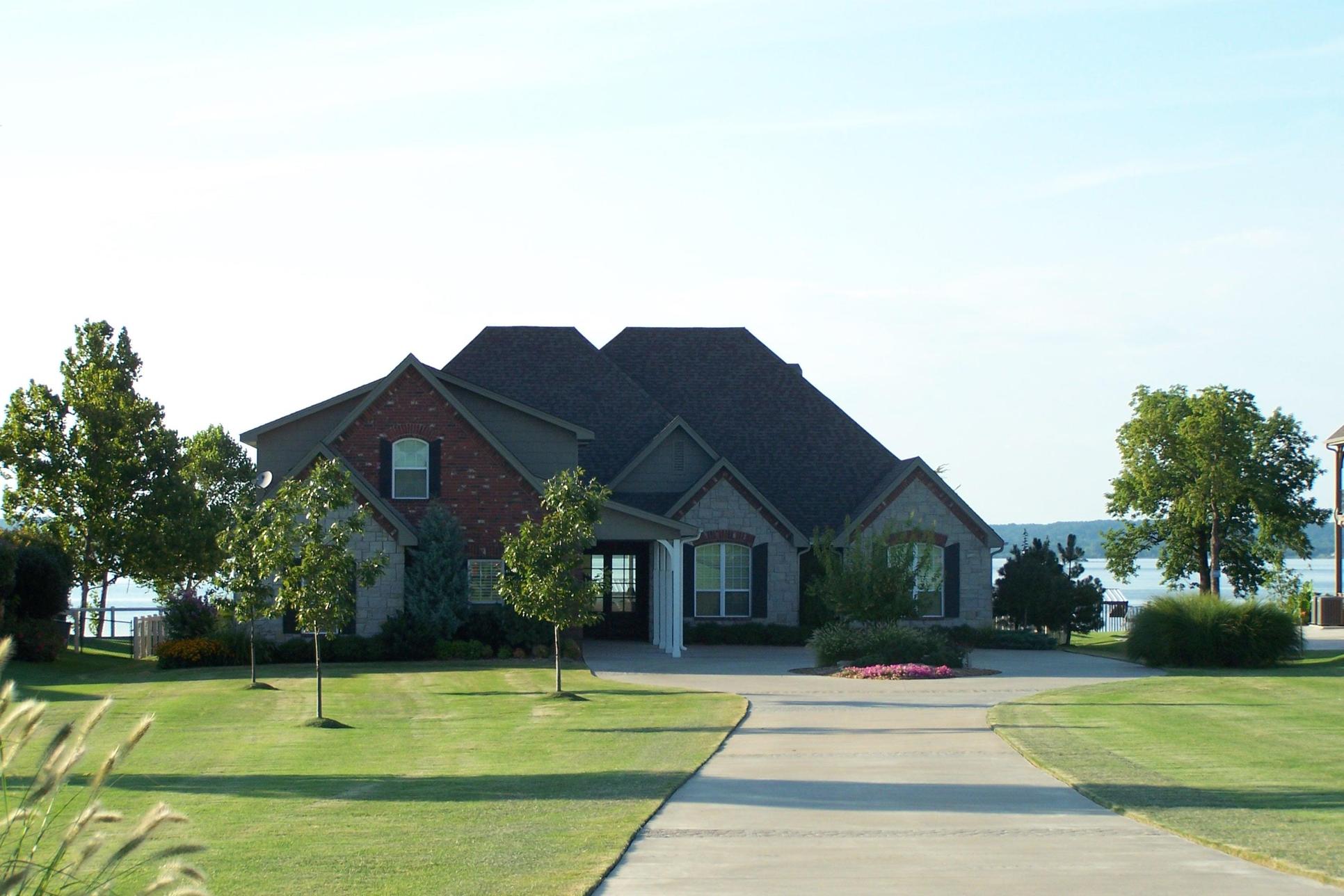Langley Quality Homes,74344