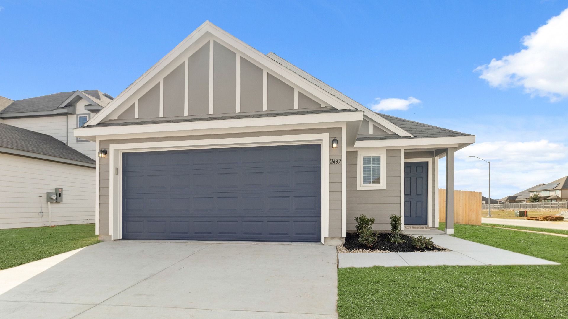 2437 Texas Ash Wy 1.jpg:Elevation M