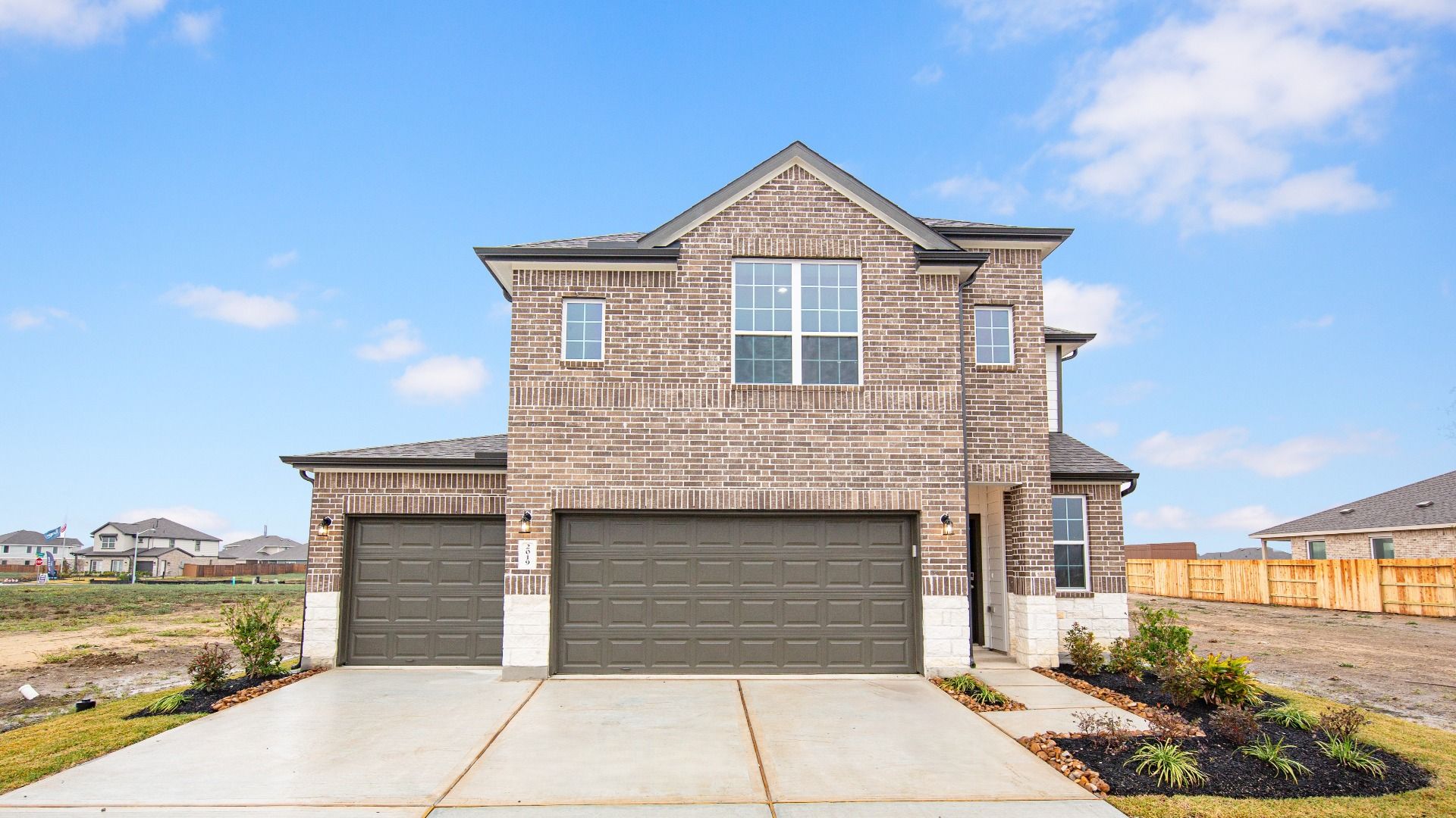 _2019 Emerald Lake-1 - Copy.jpg:Elevation E