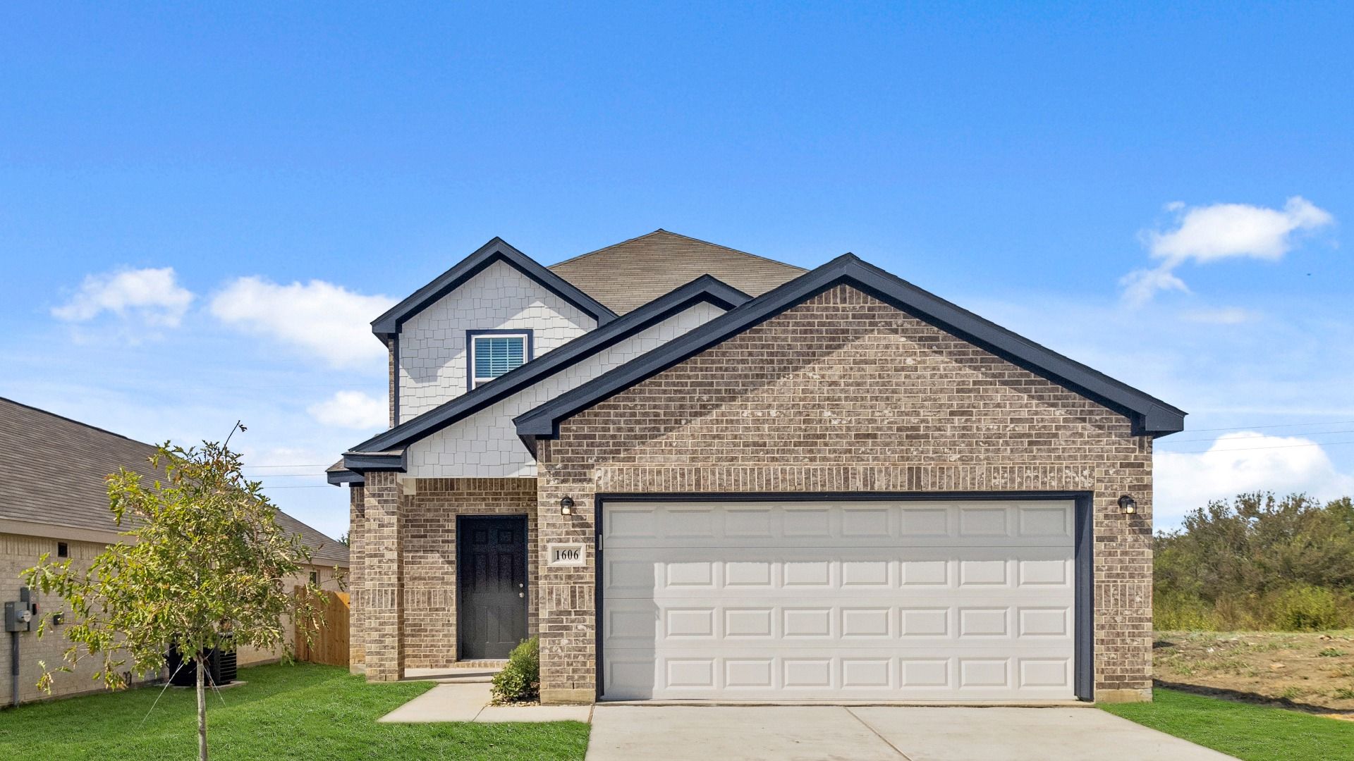 1606 Romans Rd 1.jpg:Elevation C