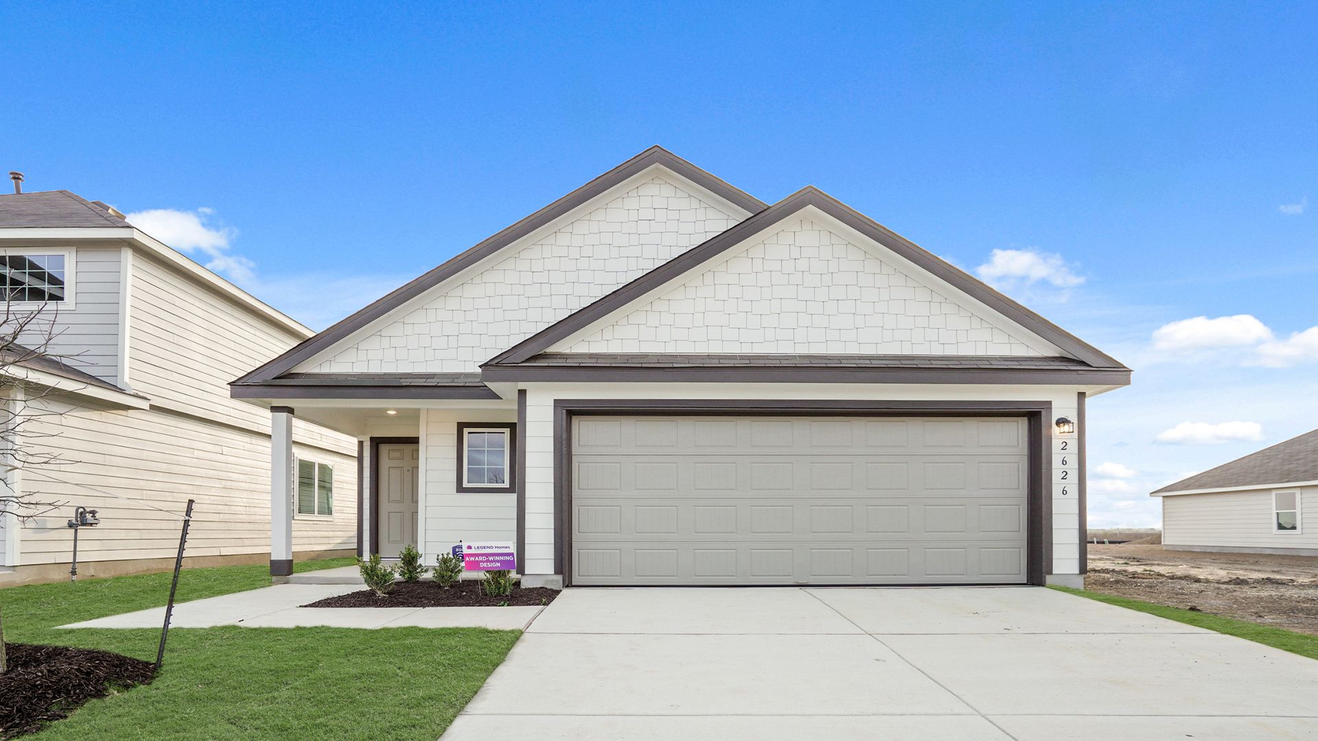 2626 Downsbury Rd New Braunfels TX 4.jpg:Exterior