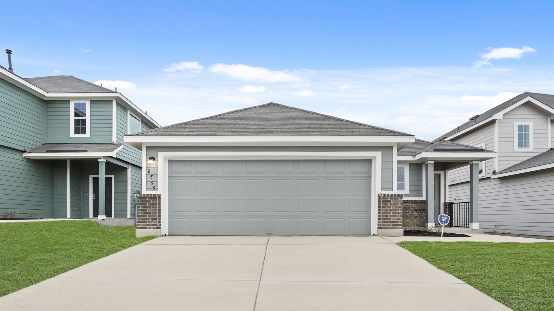 8555 Catnip Pass Elmendorf TX 2.jpg:Exterior