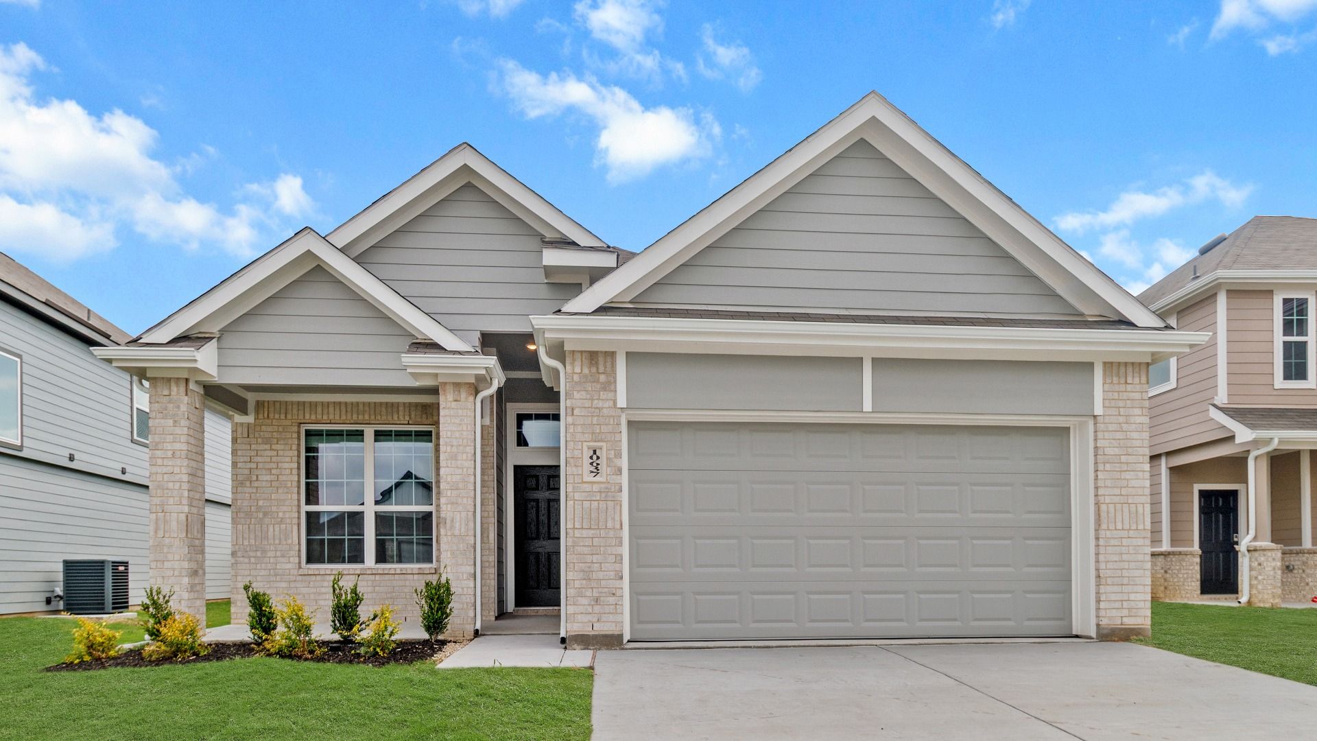10637 Stag Ln 1.jpg:Elevation J