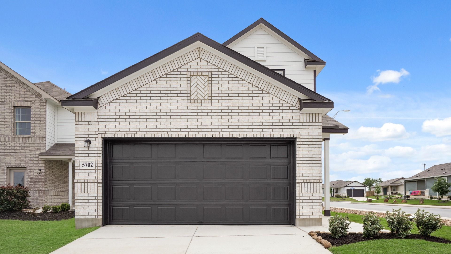 5702 Quartz Ter San Antonio TX 1.jpg:Elevation B