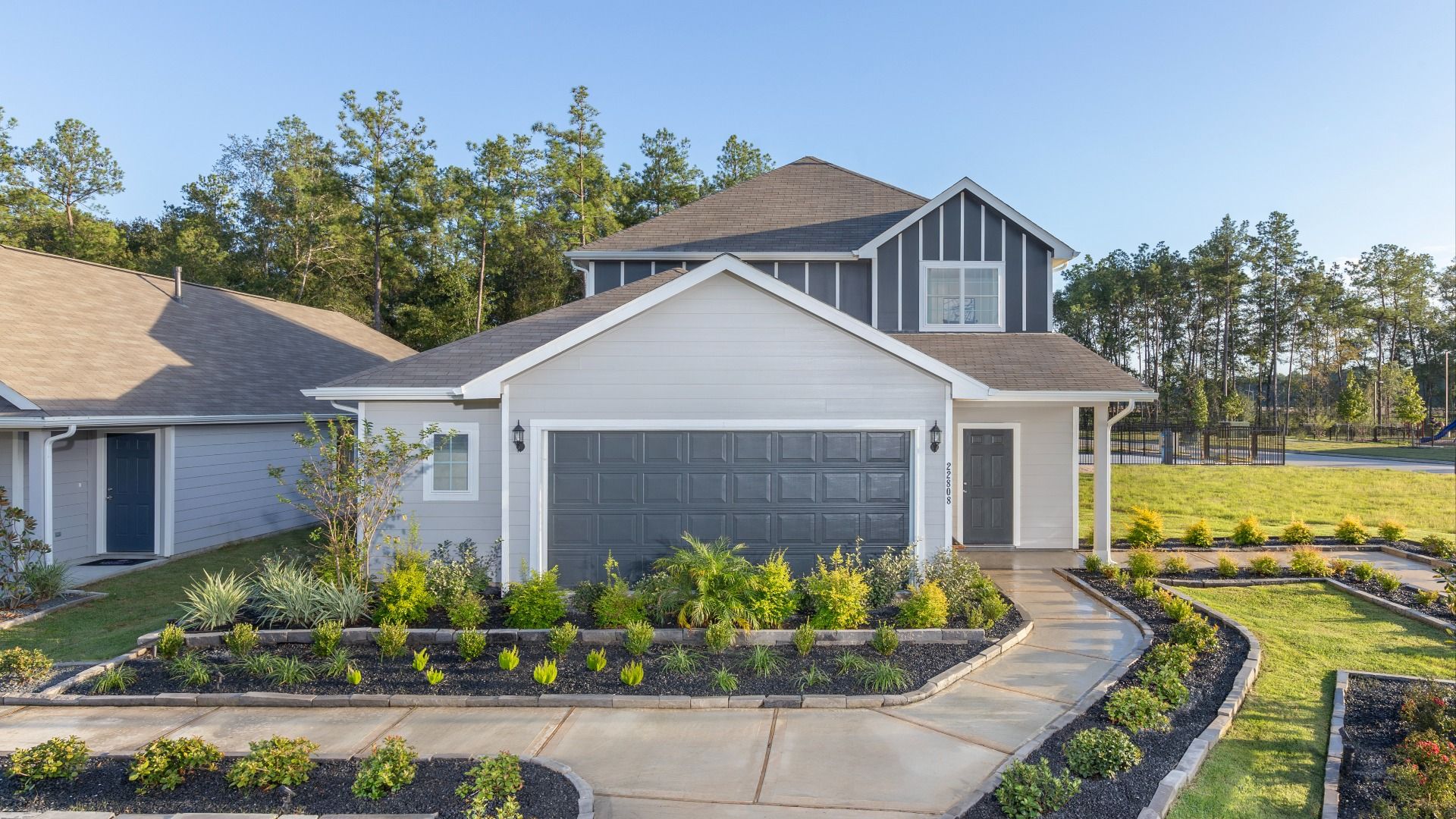 Exterior 22808 Great Egret Dr.jpg:Townsend Reserve Woodland Model Home