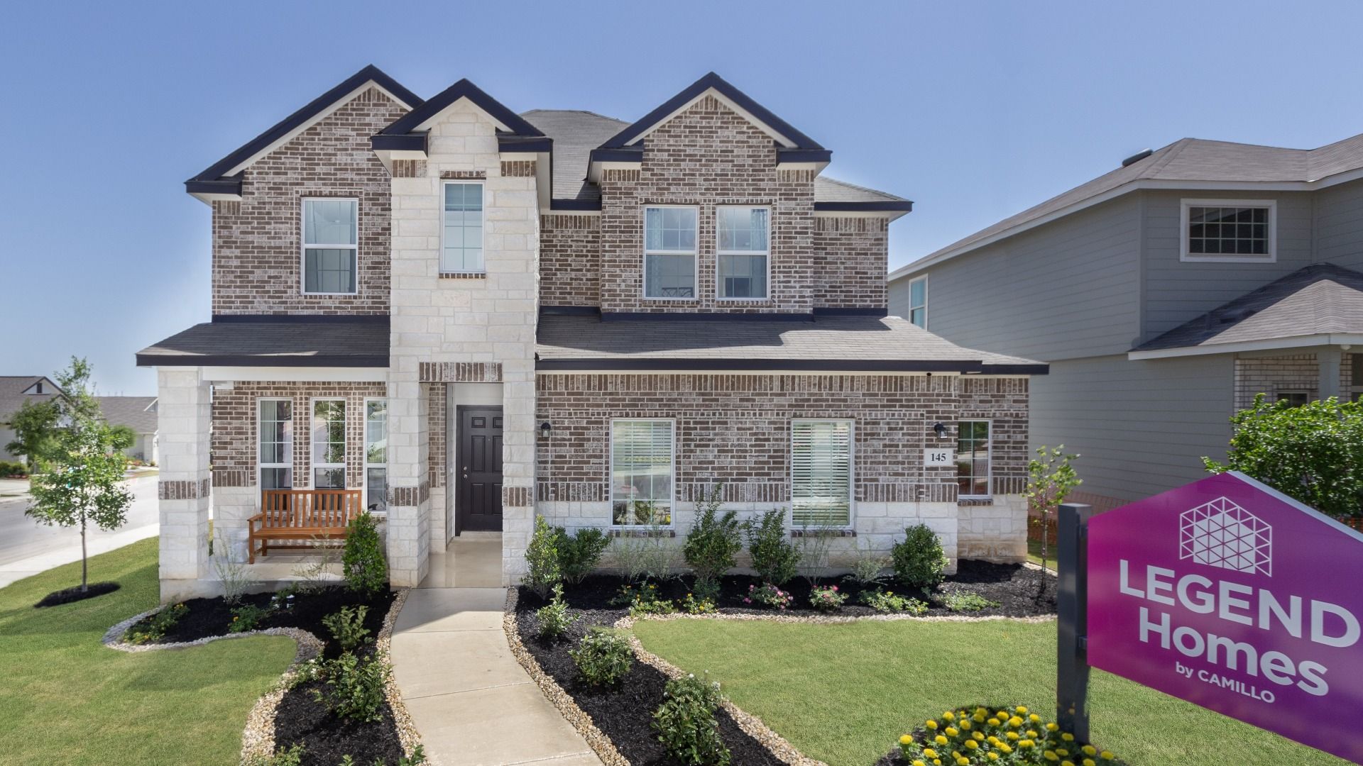 155 Beaver Path 2.jpg:Hunters Ranch Model Home Exterior