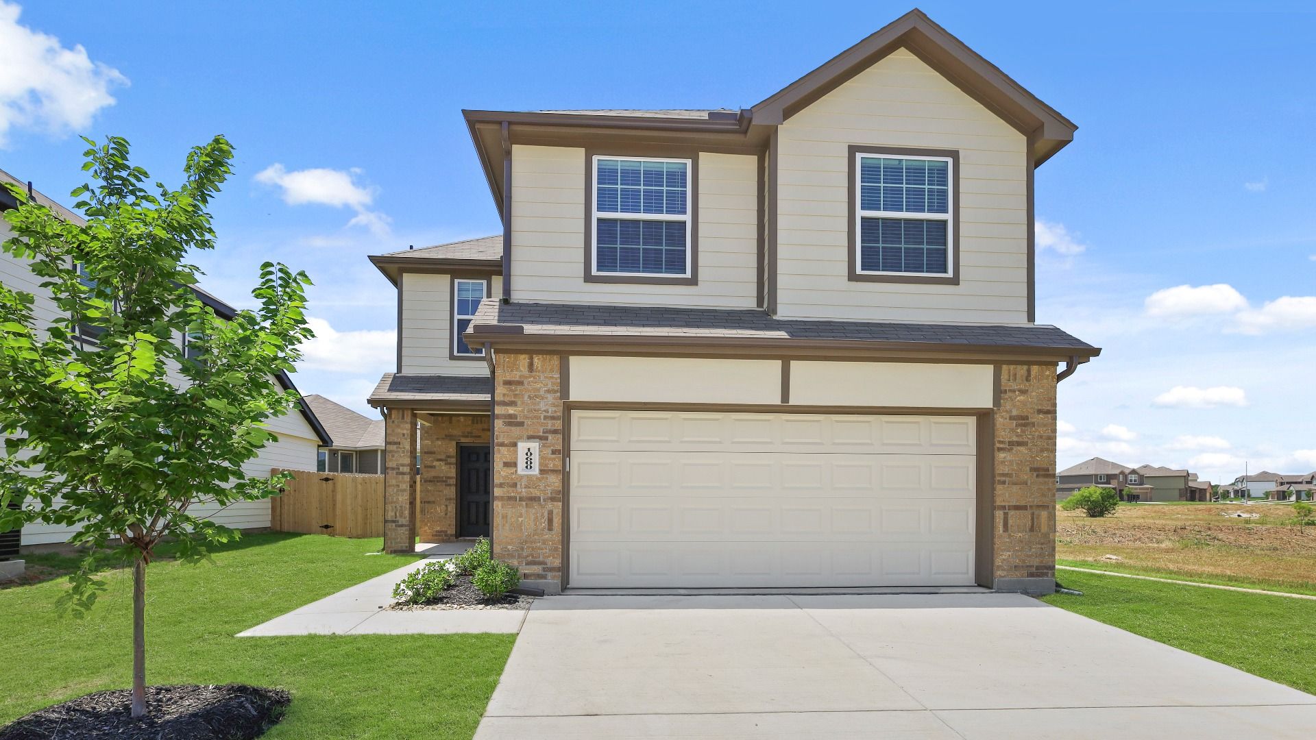 10600 Stag Lane Crowley, TX 76036 1.jpg:Elevation B