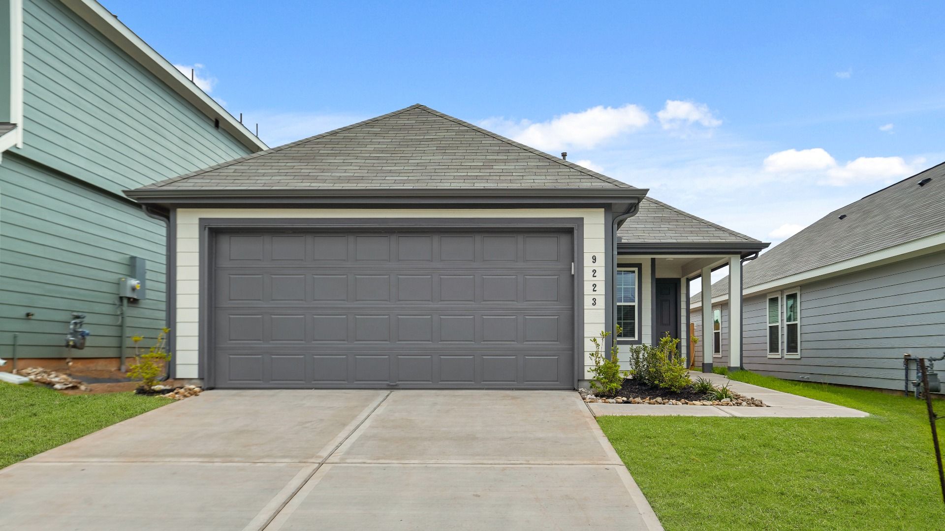 9223 Grace Ridge Drive 1.jpg:Elevation L