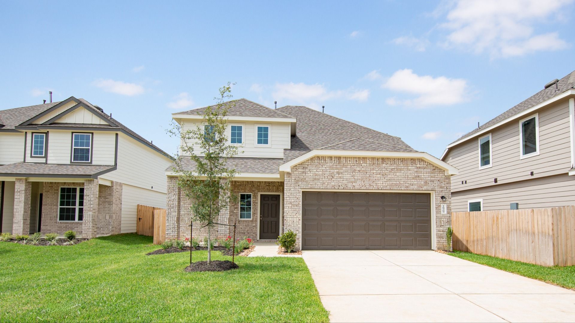 _16909 Hazelnut Dr.-1 - Copy.jpg:Elevation B