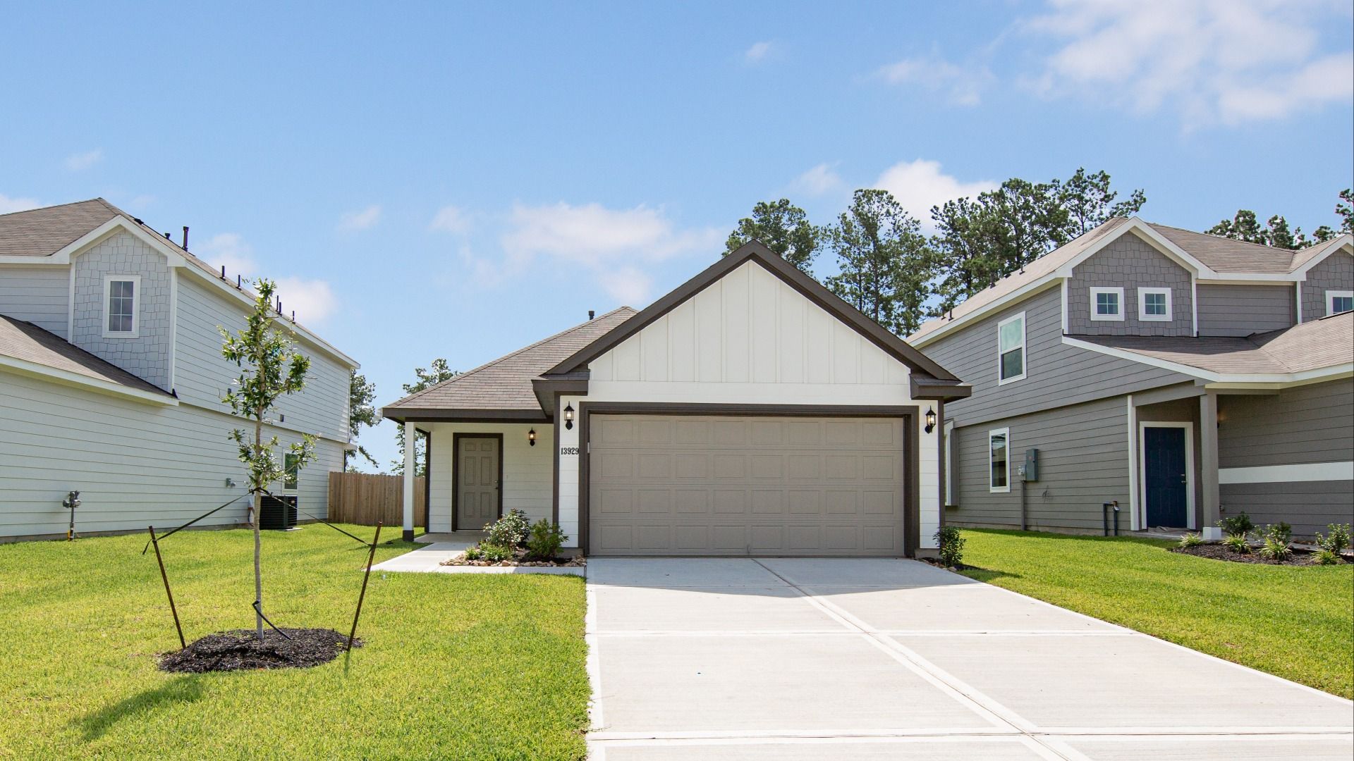 _13929 Diamondback Dr.-1 - Copy.jpg:Elevation M