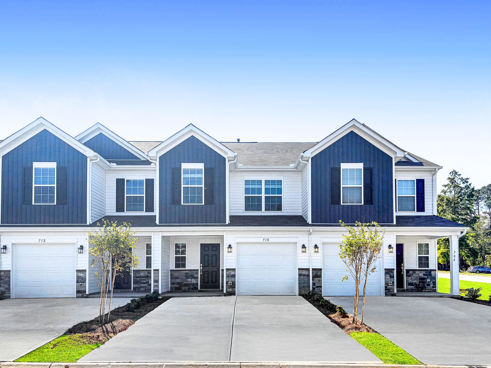 Exterior:376d57eb e58b 43c8 9d83 fe375b3a4d98
