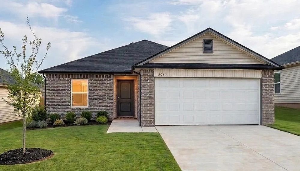 Exterior:Chandler Wright 2017 Chandler Meadows 0905 Exterior