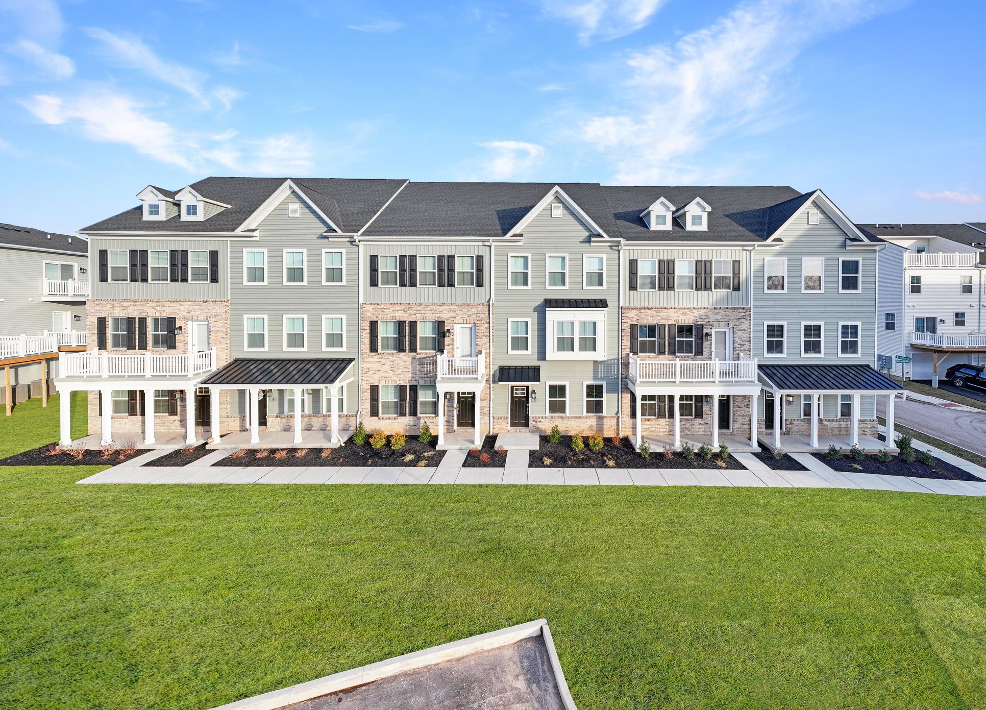Exterior:Pano