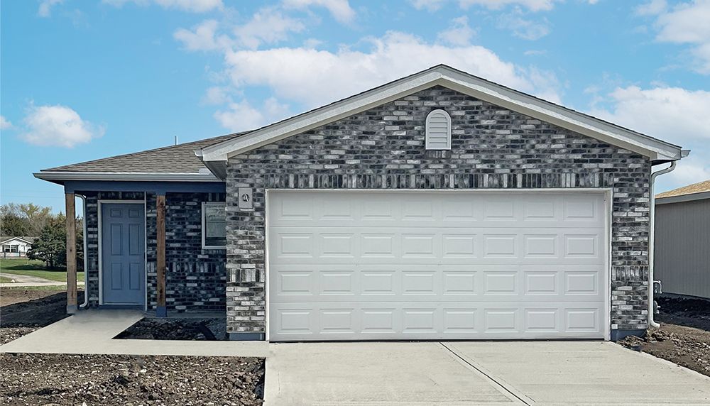 Exterior:KC QMI Images Web Resize 37854 W 207th Ter, Edgerton, KS RC Beaumont Lot 5