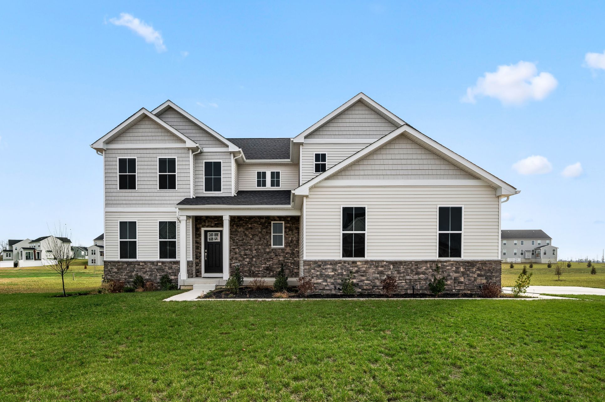 Exterior:Montgomery Craftsman
