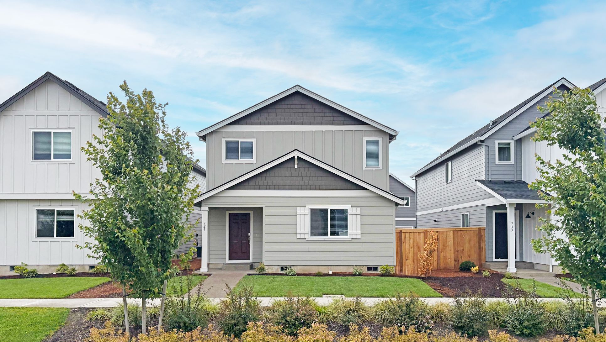 Exterior:Smith Creek Season H S543