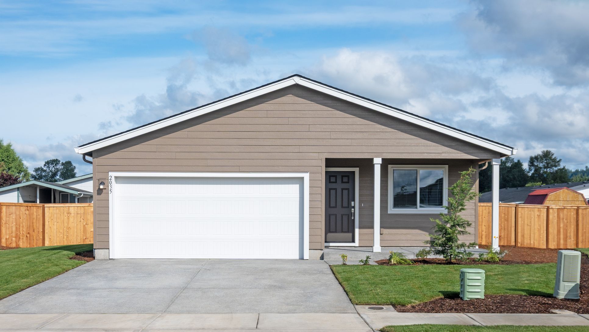Exterior:Mt Solo Francis H S128