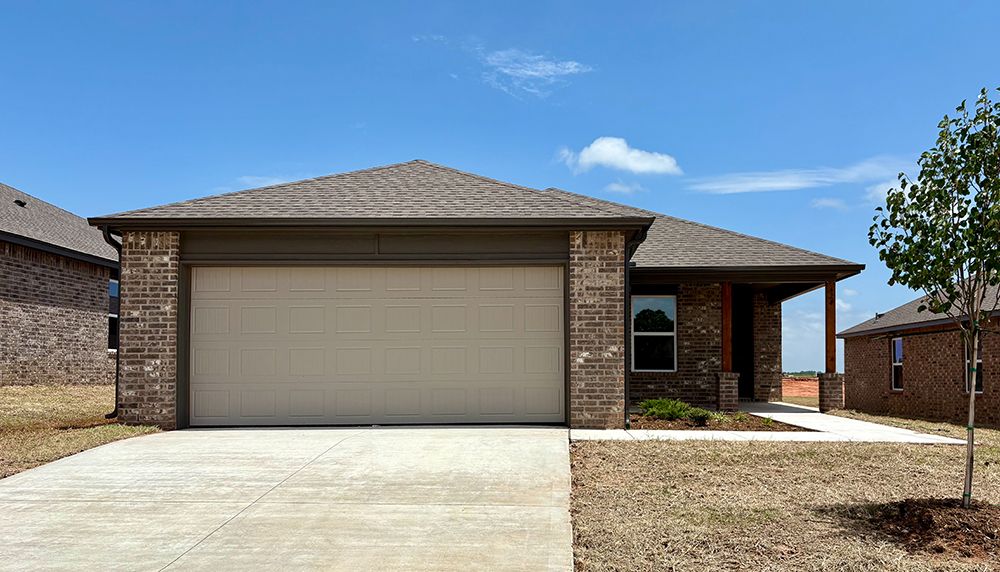 Exterior:424 Kale 0723 RC Armstrong WEB