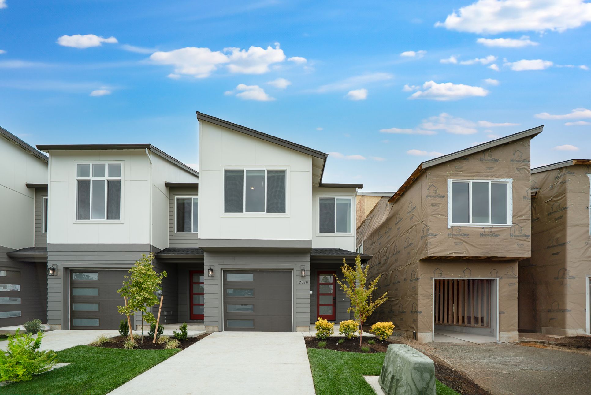Exterior:Scholls Heights Helen H S99 01 (2)