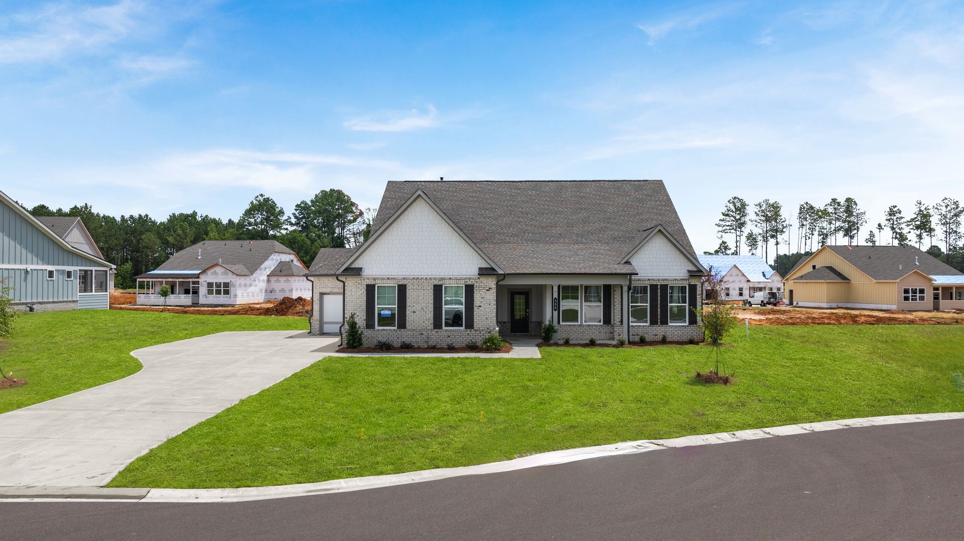 Exterior:Riverbend HS 69 EXT 01