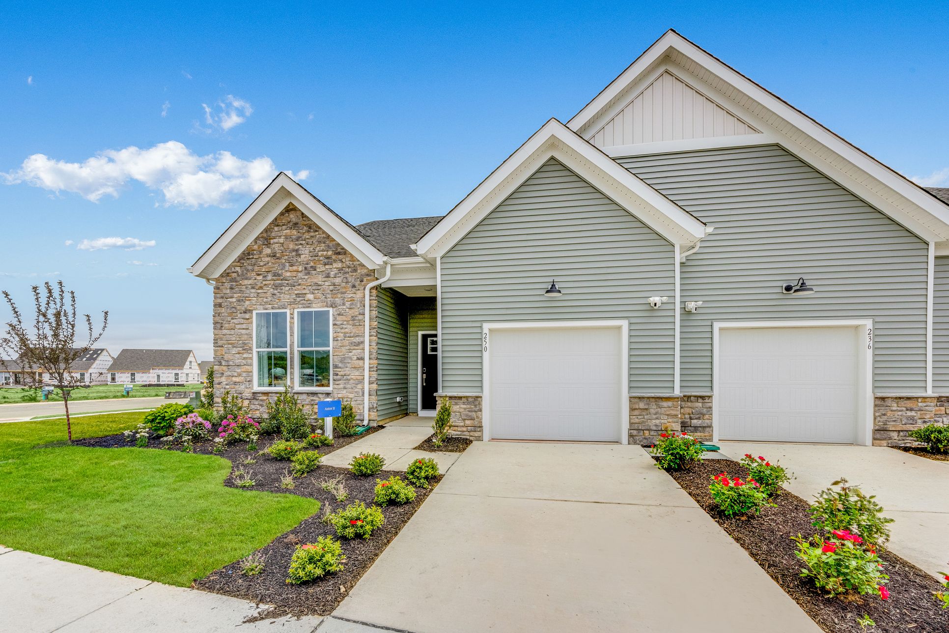 Exterior:Nobles Pond Dover Astor 03