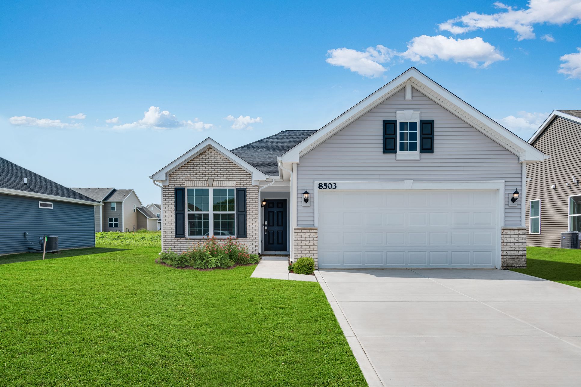 Exterior:Kingston Ridge Andare Bennett 01
